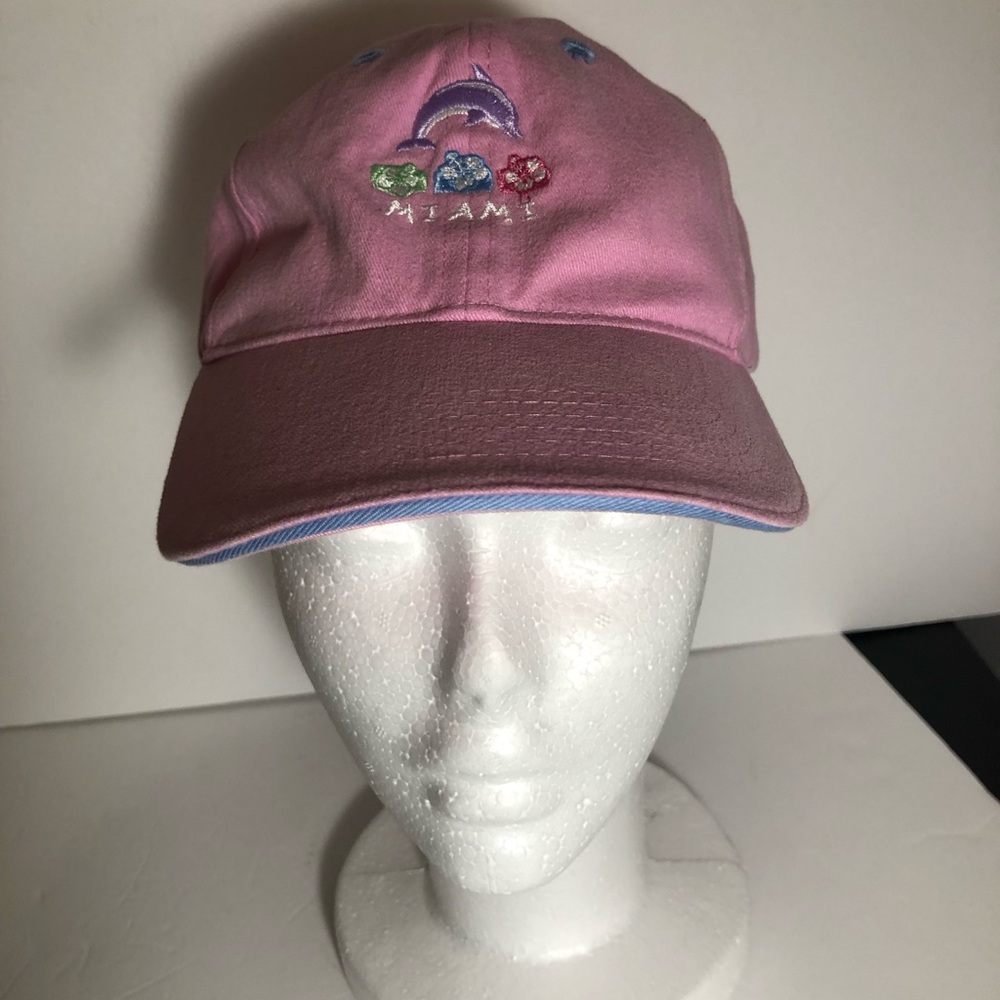 Miami pink baseball cap